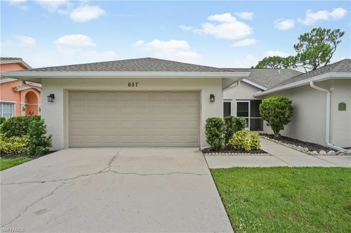 657 Saint Andrews Blvd, Naples, Florida 34113