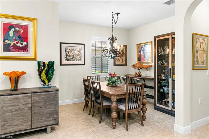 SEPARATE DINING AREA OR COULD BE USED AS AN OFFICE SPACE