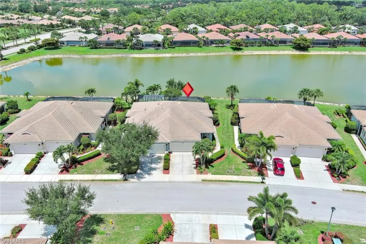 BACKYARD PRIVACY WITH REAR NEIGHBORS FAR AWAY ACROSS THE LAKE.