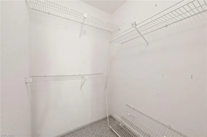 Walk in Closet