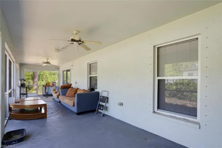 1104-1106  Circle  DR, Lehigh Acres, FL 33973