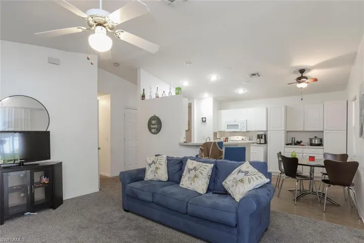 1104-1106  Circle  DR, Lehigh Acres, FL 33973