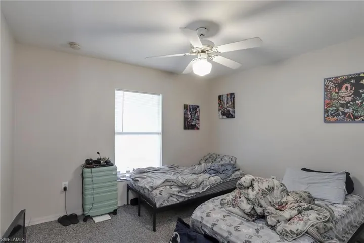 Guest bedroom 1106