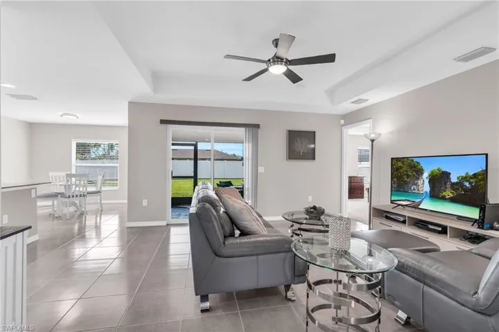 1630 Se 8th Pl, Cape Coral Fl 33990
