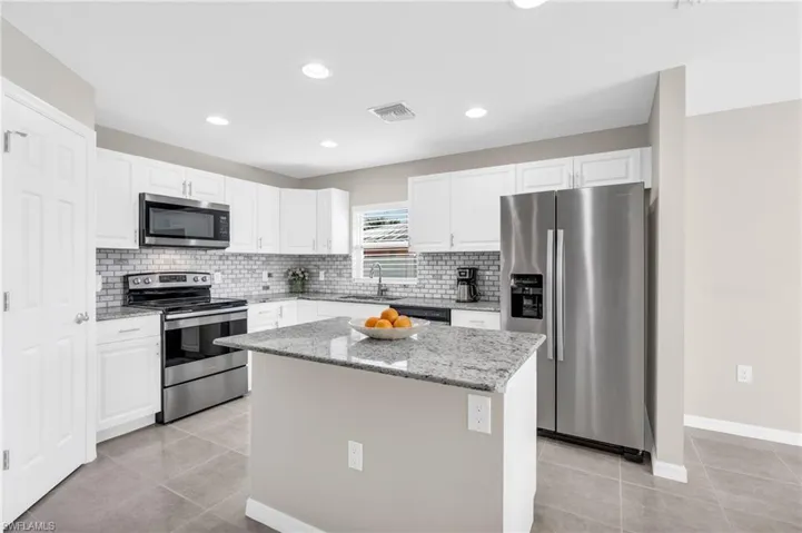 1630 Se 8th Pl, Cape Coral Fl 33990