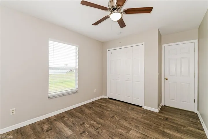 123 Blackstone Dr, Fort Myers, Florida 33913