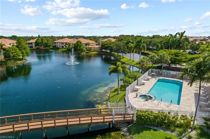15550  Bellamar  DR, Fort Myers, FL 33908