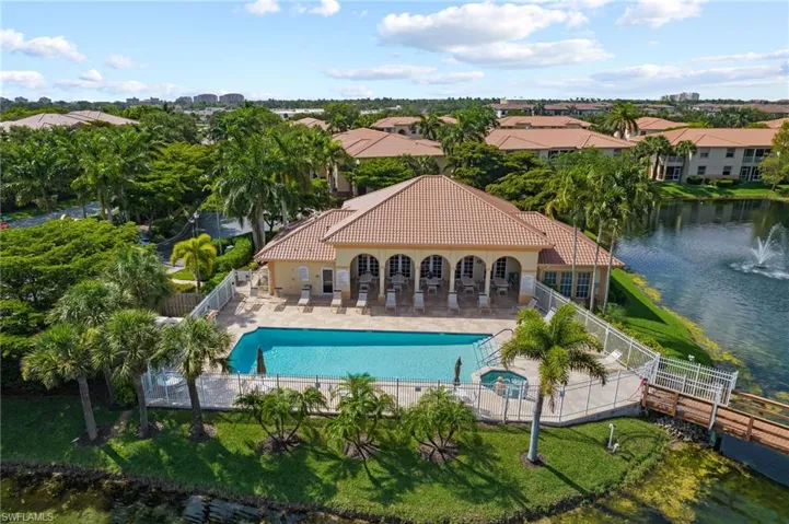 15550  Bellamar  DR, Fort Myers, FL 33908