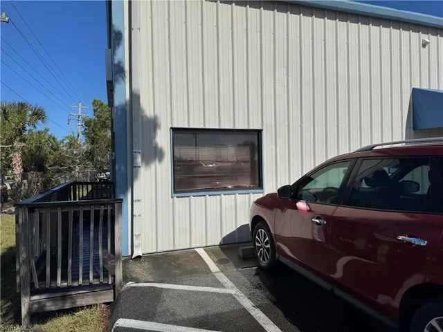 236  Pondella  RD, North Fort Myers, FL 33903