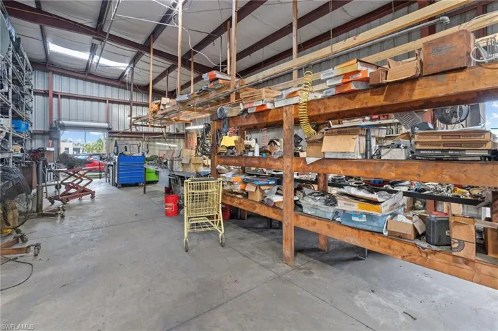 236  Pondella  RD, North Fort Myers, FL 33903