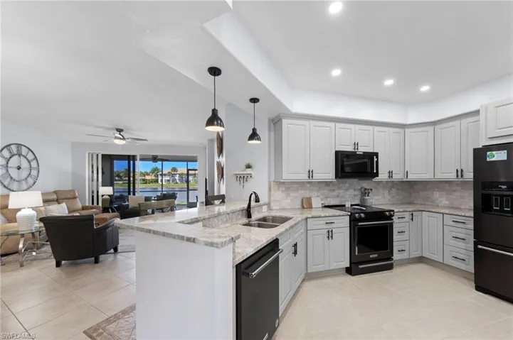 10116 Colonial Country Club Blvd 307, Fort Myers, Florida 33913