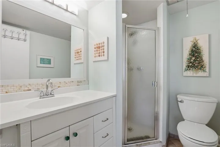 1086  Forest Lakes  DR, Naples, FL 34105