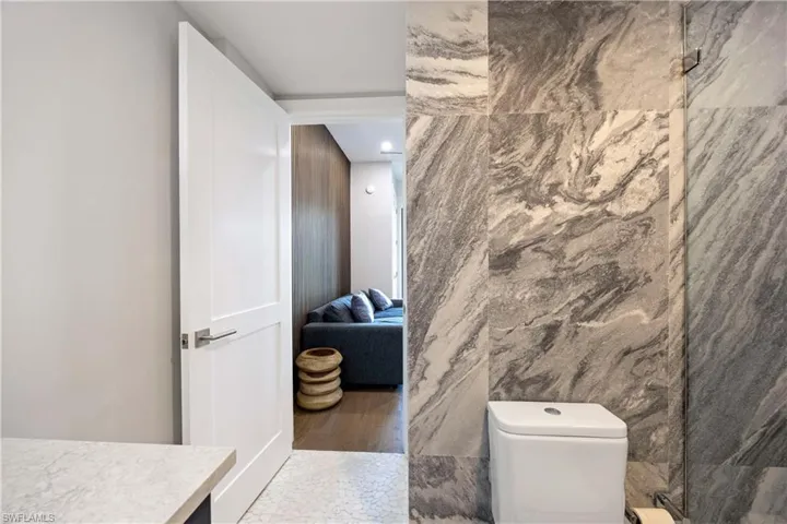 Ensuite bathroom with vanity and toilet