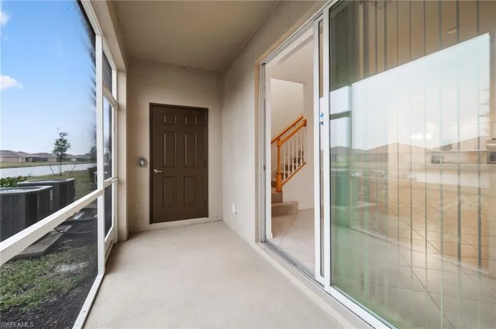 2878  Blossom  WAY, Naples, FL 34120