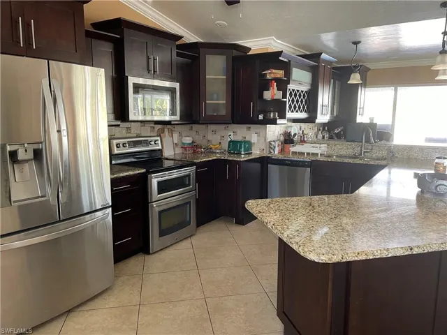 531 SW 39th  TER, Cape Coral, FL 33914