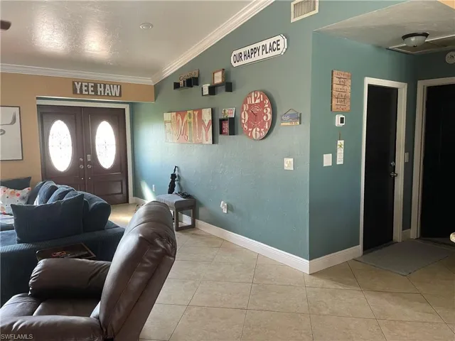 531 SW 39th  TER, Cape Coral, FL 33914