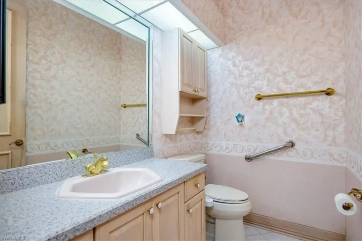 Downstairs half bath