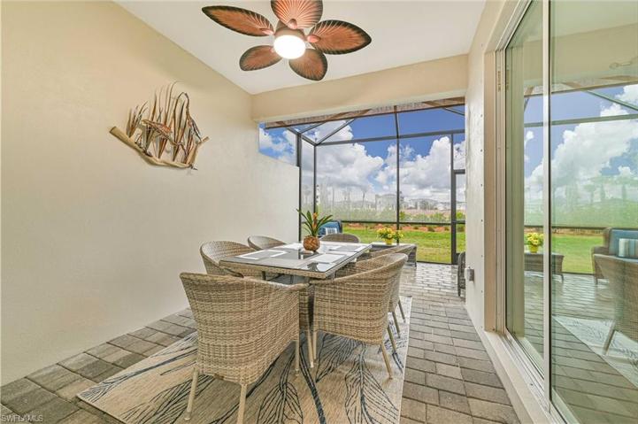 Spacious lanai for entertaining