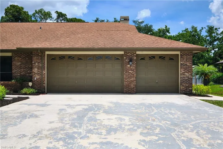 3 Car Garage.