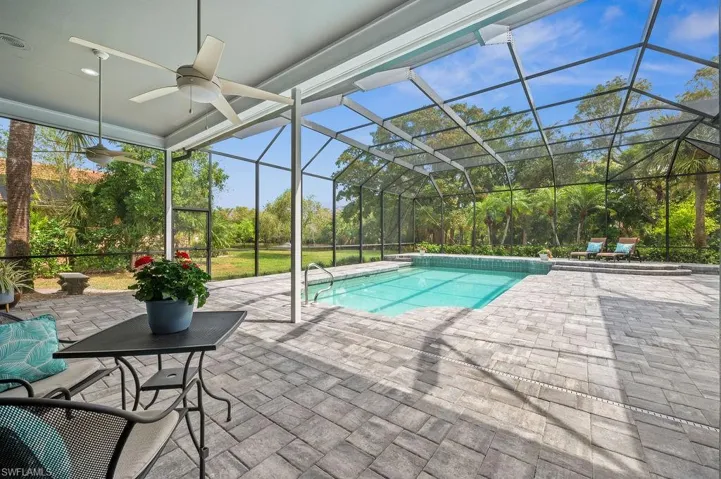 Private lanai