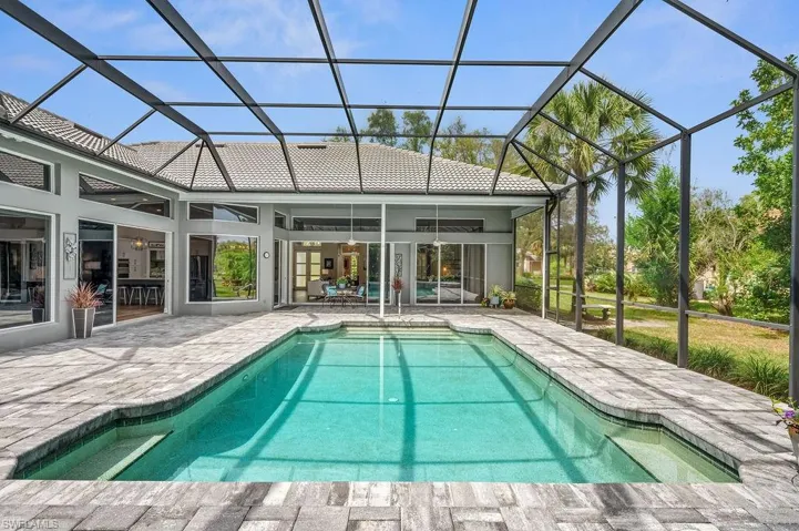 Private lanai