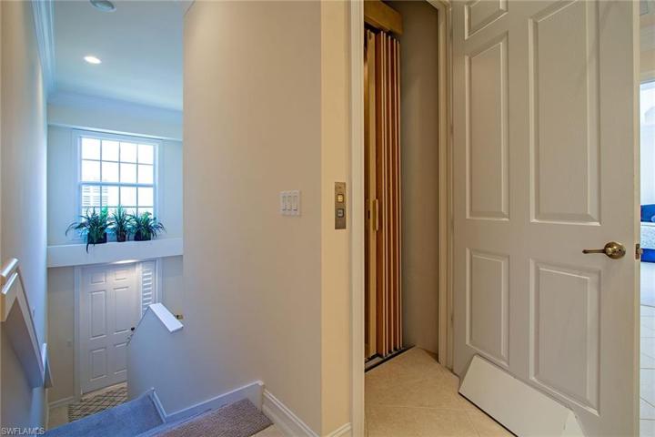 Private elevator