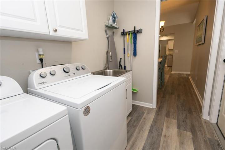 1323 SE 23rd AVE, CAPE CORAL FL 33990