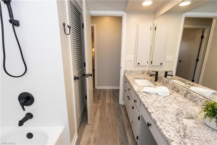 1323 SE 23rd AVE, CAPE CORAL FL 33990