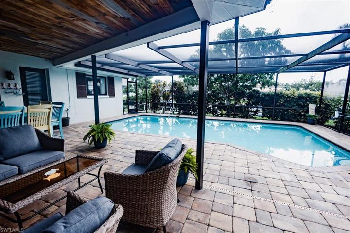 1323 SE 23rd AVE, CAPE CORAL FL 33990