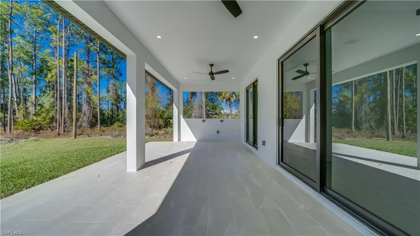 Beautiful ceiling fans and custom lighting.