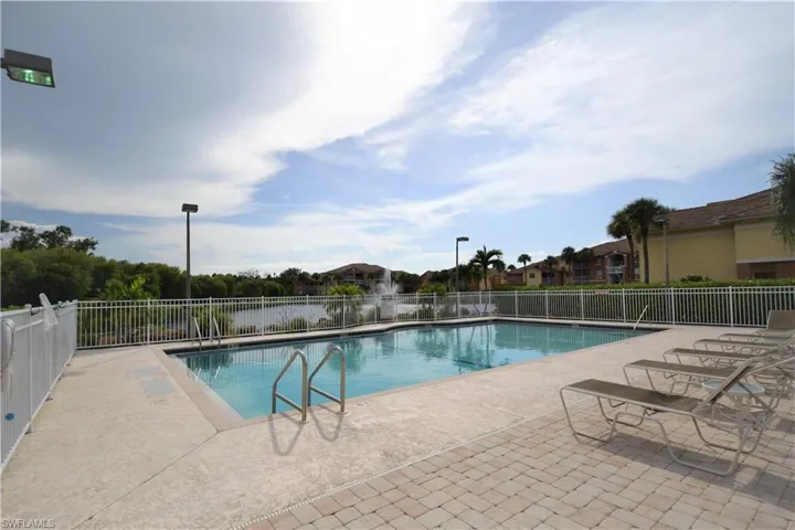 6481 Aragon Way 205, Fort Myers, Florida 33966