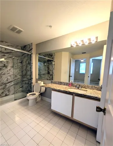 6481 Aragon Way 205, Fort Myers, Florida 33966
