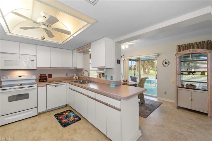 17837 Dracena Cir, North Fort Myers, Florida 33917