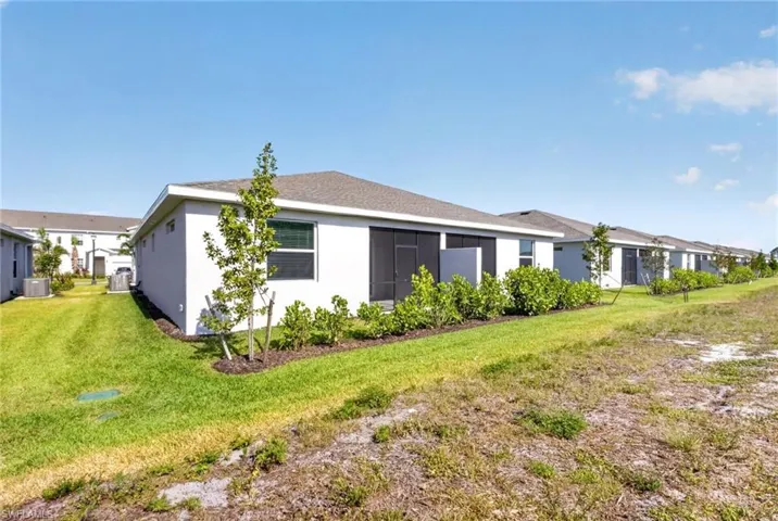 20559 Hazelnut Ct S, Lehigh Acres, Florida 33936