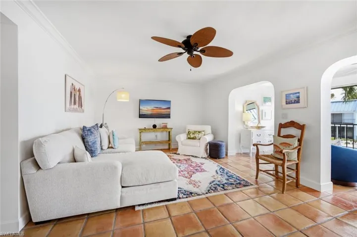 333 Harbour Dr 209, Naples, Florida 34103