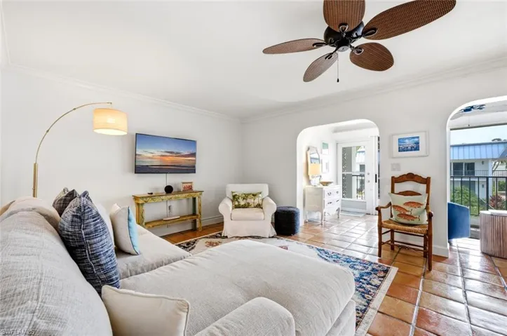 333 Harbour Dr 209, Naples, Florida 34103