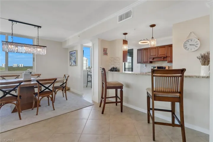 Breakfast bar