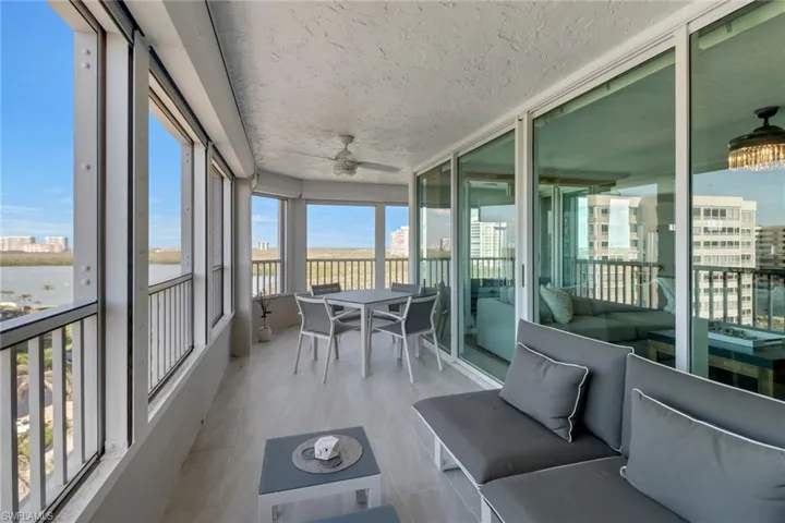 Main Lanai with Gulf and canal views.