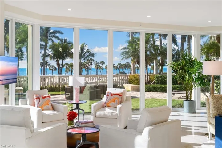 4021  Gulf Shore N BLVD, Naples, FL 34103
