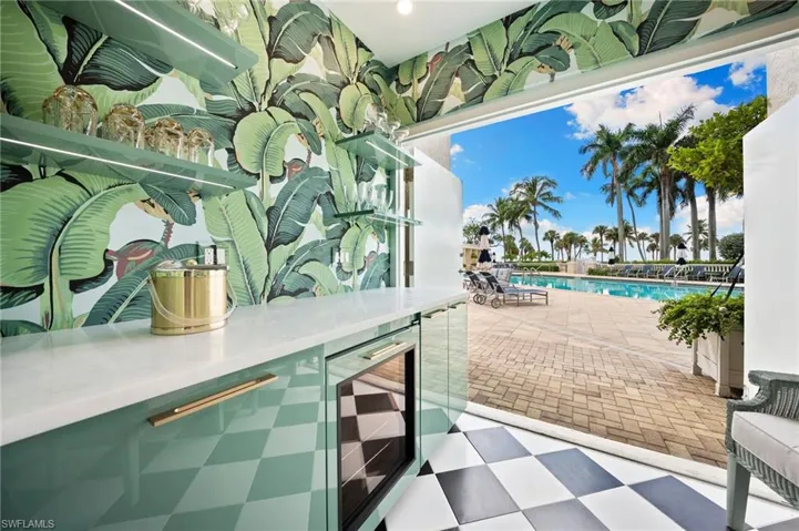 4021 Gulf Shore Blvd N # G7, Naples, Florida 34103