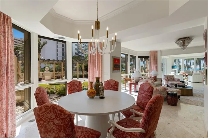4021  Gulf Shore N BLVD, Naples, FL 34103