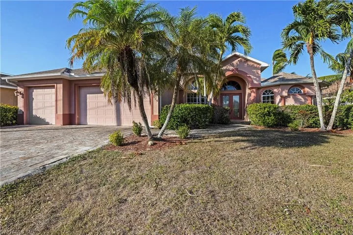 325 SE 21st  ST, Cape Coral, FL 33990