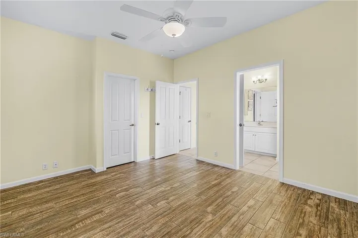 325 SE 21st  ST, Cape Coral, FL 33990
