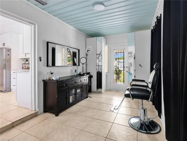 1645 Ardmore Rd, Fort Myers, Florida 33901