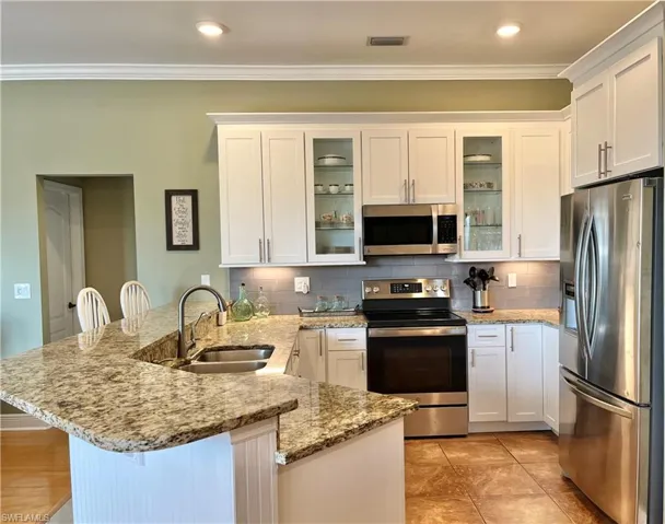 12530  Strathmore  LOOP, Fort Myers, FL 33912