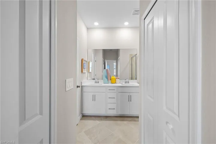 44308  Caraton  TER, Babcock Ranch, FL 33982