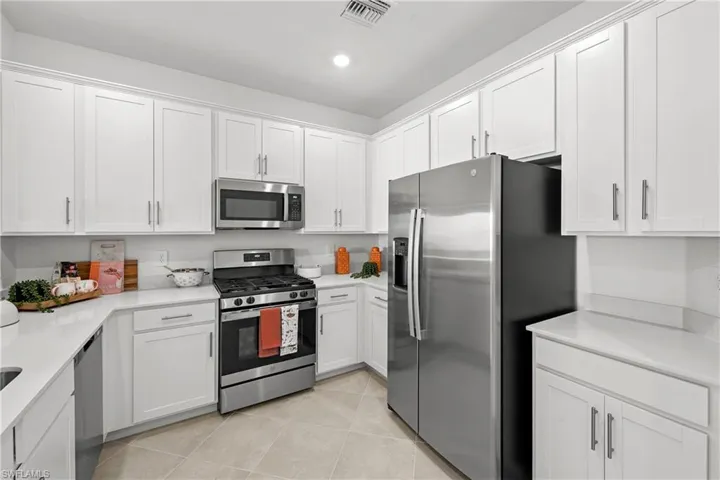 44308  Caraton  TER, Babcock Ranch, FL 33982