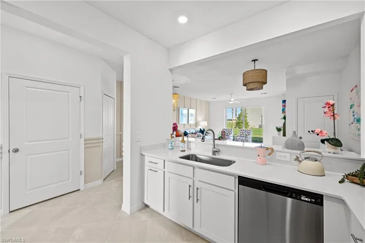 44308  Caraton  TER, Babcock Ranch, FL 33982