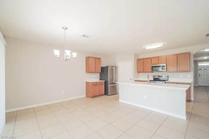 509 Sw 11th Ave, Cape Coral, Florida 33991