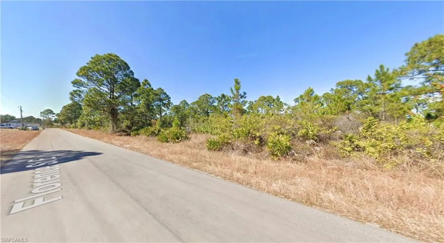 1141 Florence St E, Lehigh Acres, Florida 33974